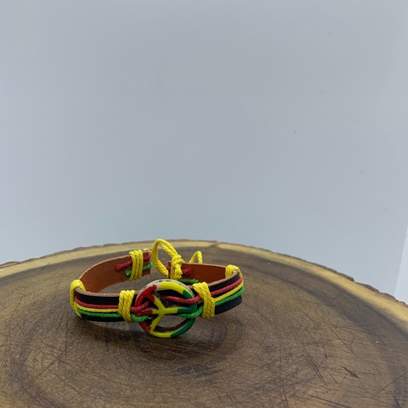 “Three” Rasta Bracelets. - Picture 2 of 4